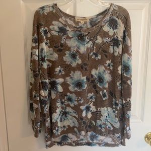 Floral Top Women’s Size Small